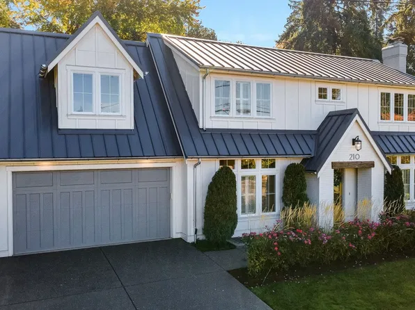 210 Northshore Rd, Lake Oswego, OR 97034