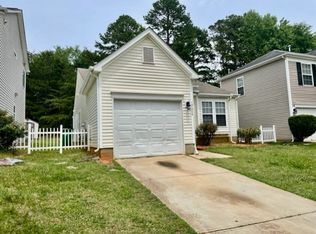 10424 Hugue Way, Charlotte, NC 28214