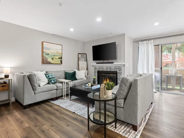 2675 Oak Rd APT A, Walnut Creek, CA 94597