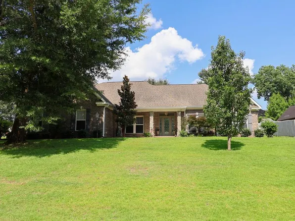 643 Westbrook Rd, Dothan, AL 36303