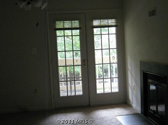 5th image of 20569 Shadyside Way #B