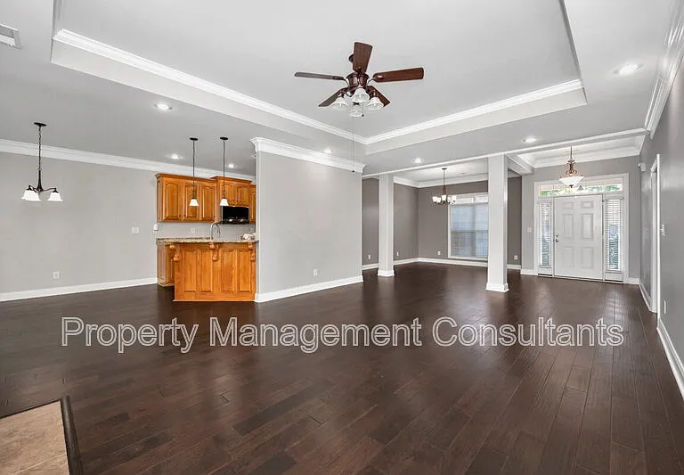 108 Blackwood Dr NW — Photo 9