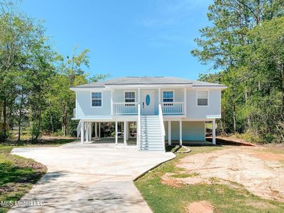 15032 Pawnee Pl, Kiln, MS, 39556