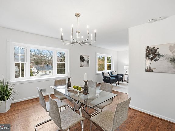 5th image of 639 Azalea Dr