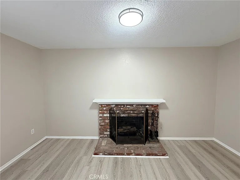 680 N Magnolia Ave — Photo 5