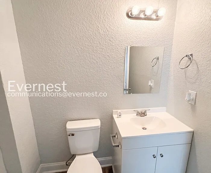 114 Blanton Ave — Photo 6