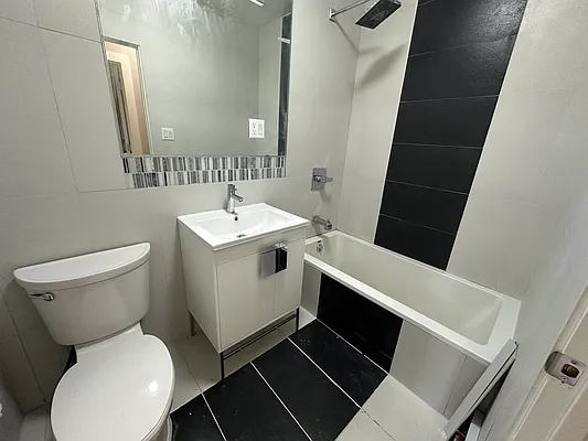 Rented by Yup Realty LLC | media 10