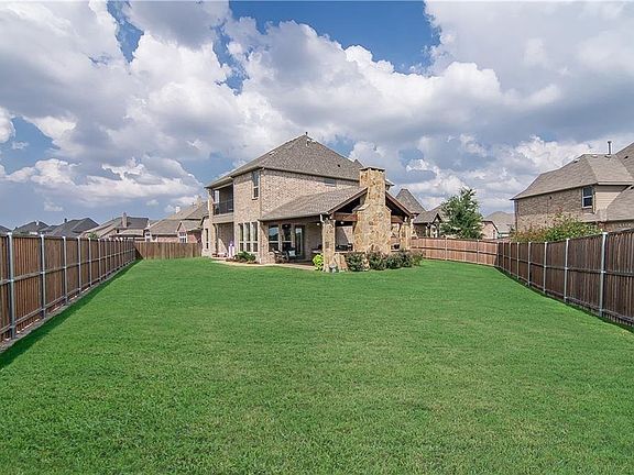 5th image of 14295 Carly Ln