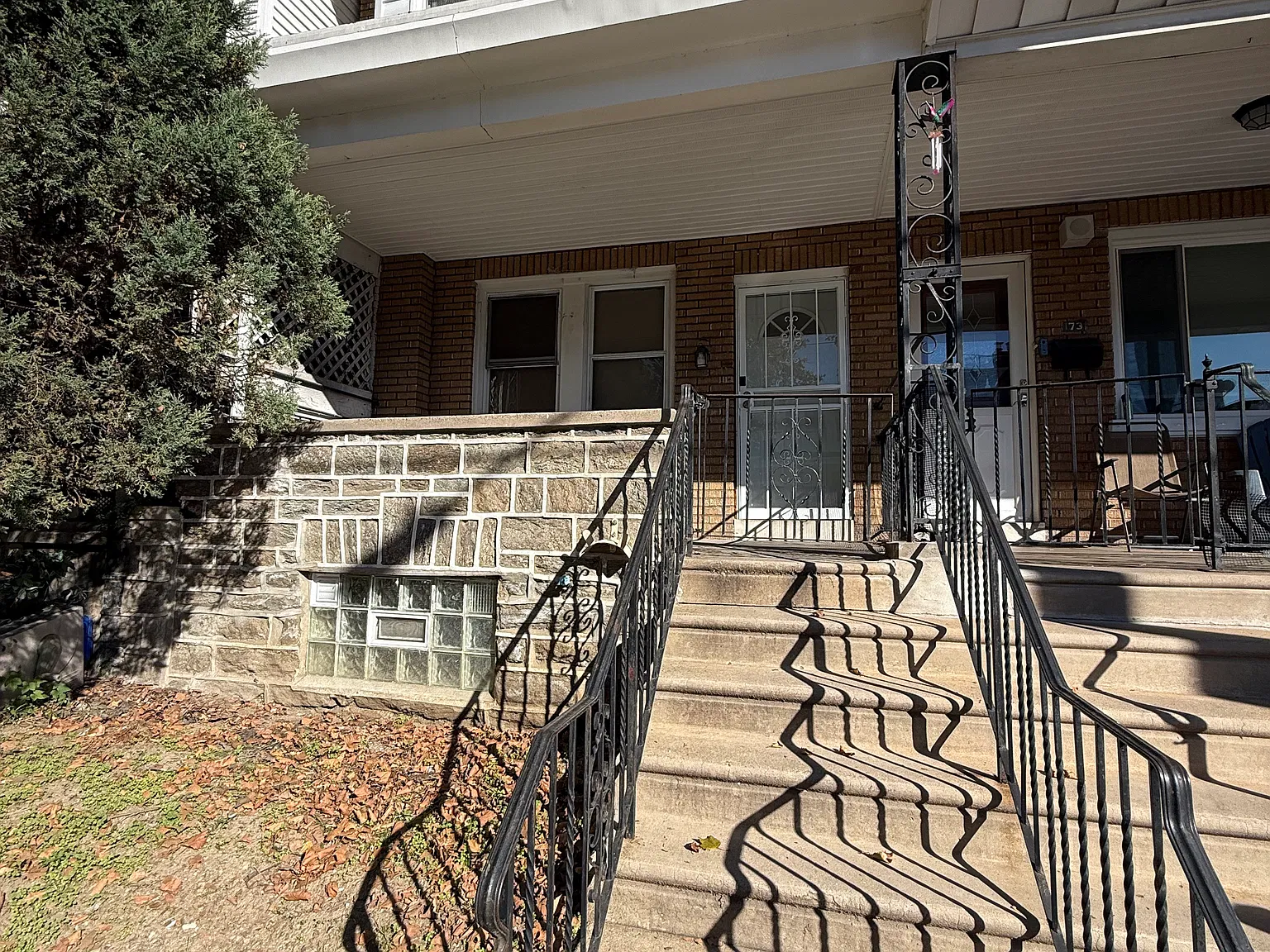 3 bed, 1092 sqft, $1,600 — Photo 1