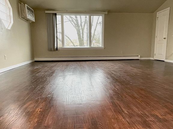 3rd image of 6110 230th St Floor 2