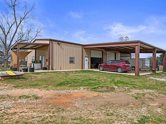 3rd image of 429 Texana Rd