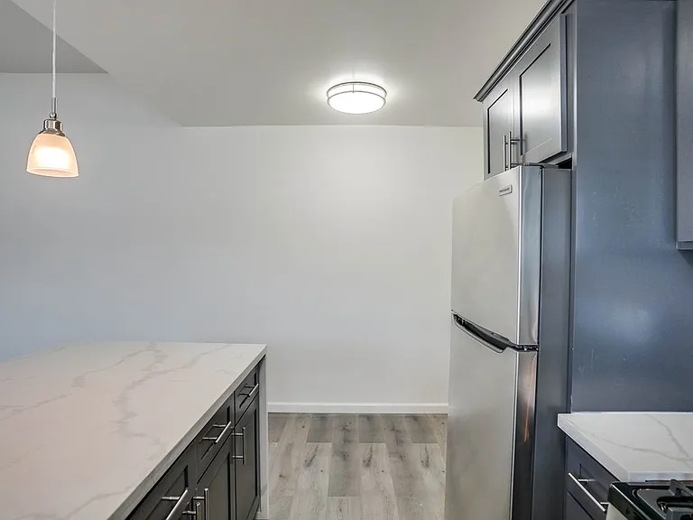 822 N Inglewood Ave — Photo 9