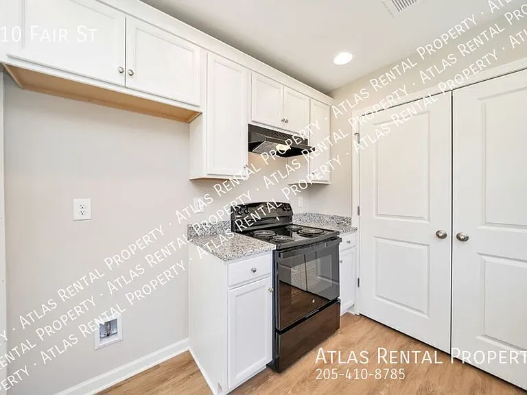 110 Fair St — Photo 15