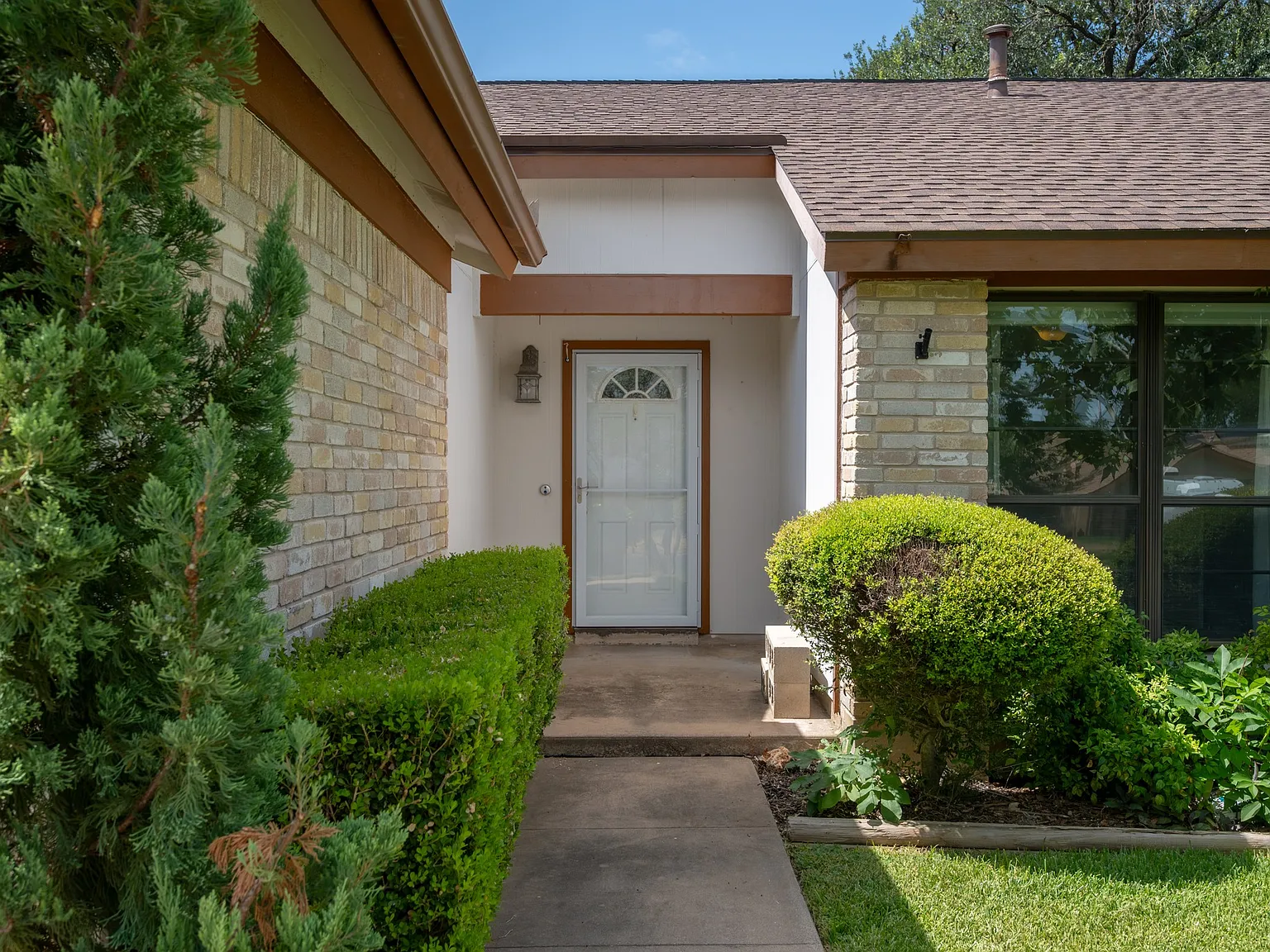 3 bed, 1791 sqft, $2,850 — Photo 4