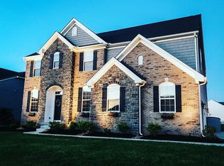 36165 W Shore Pkwy, North Ridgeville, OH 44039