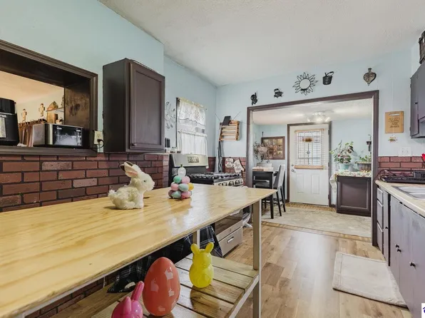 6905 Sylvania Rd, Louisville, KY 40258