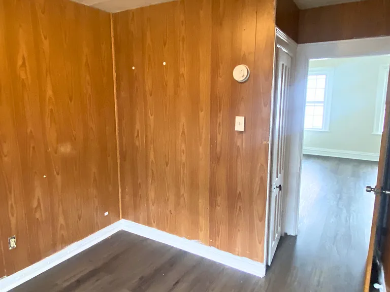 163 Paine St — Photo 13