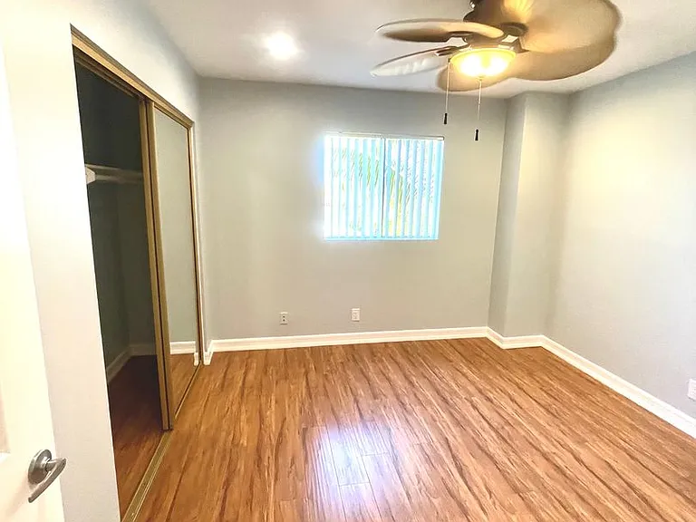 1029 Mira Mar Ave — Photo 11