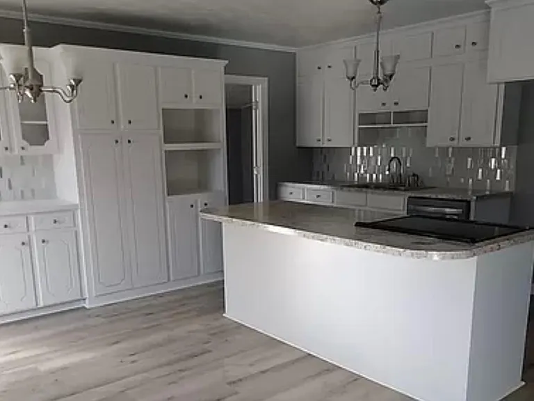 9001 Mackey Cir — Photo 4