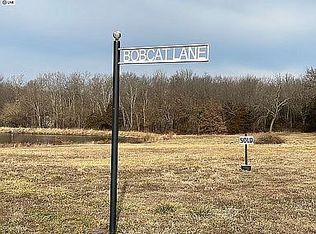 Bobcat Ln, Sedalia, MO 65301