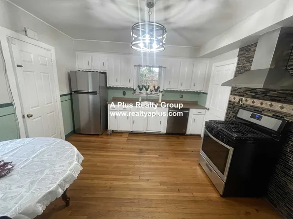 (undisclosed Address), West Roxbury, MA 02132