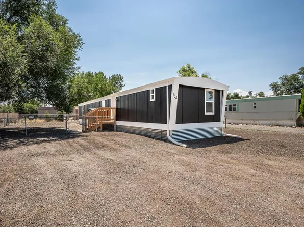 108 E Kipling Dr, Pueblo West, CO 81007