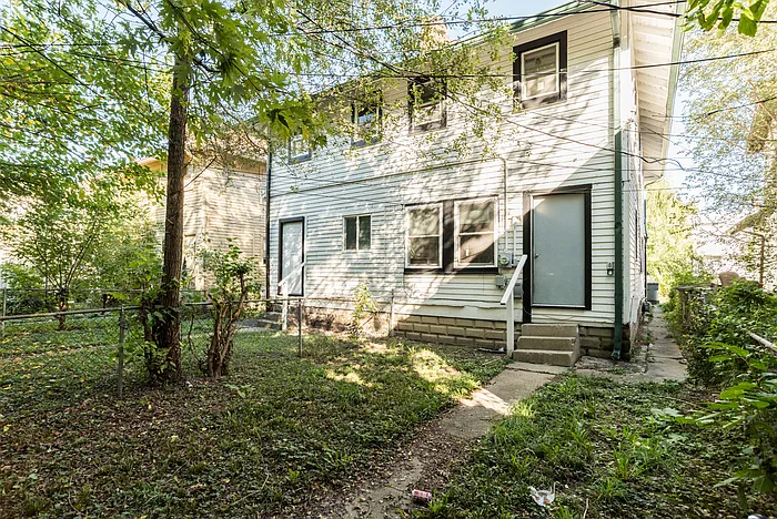 306 N Riley Ave — Photo 11