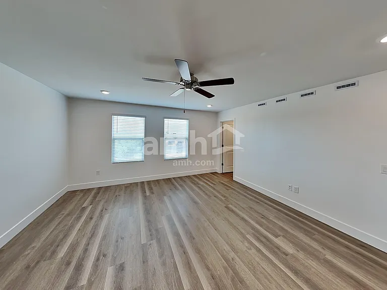 9535 E Friedel Dr — Photo 9