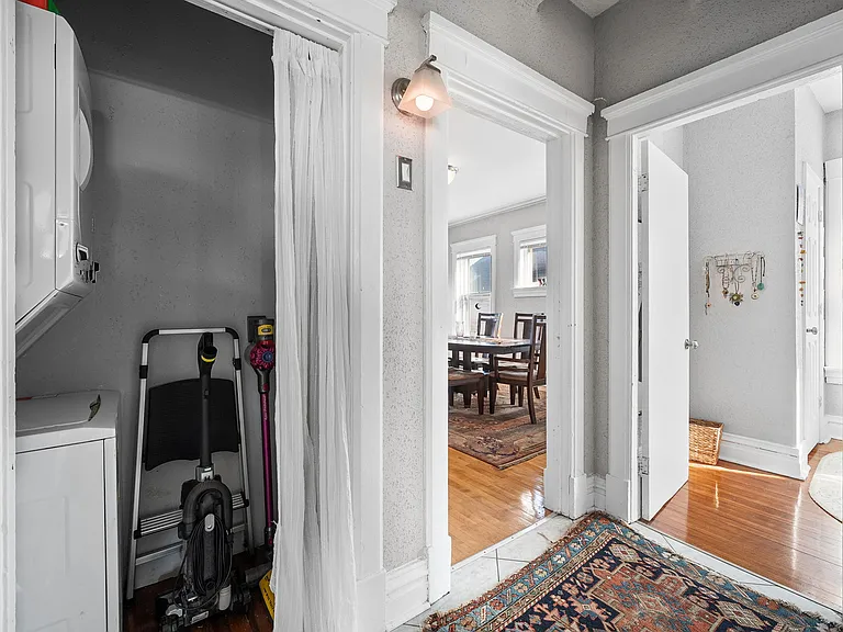 6018 Westminster Pl — Photo 13