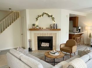 2521 Sundial Dr Unit D, Chino Hills, CA 91709