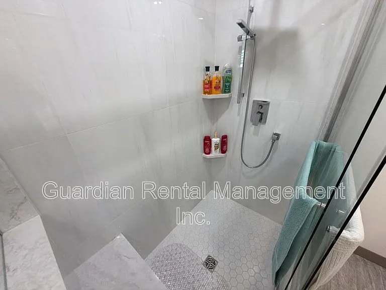 377 Cumberland St N #201 — Photo 10
