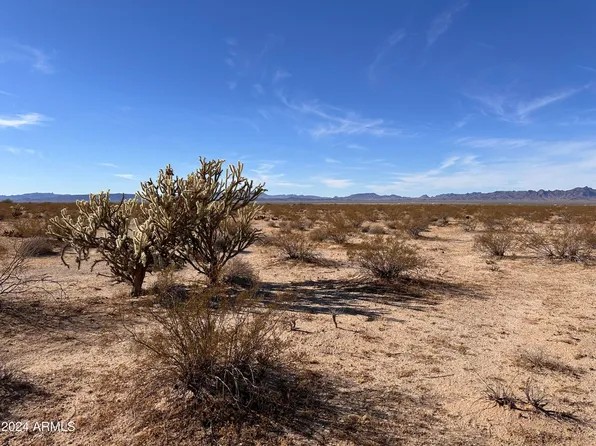 35224 HORIZON View #44, Bouse, AZ 85325