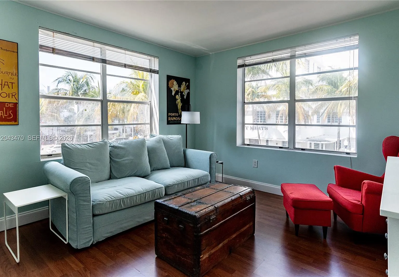 The Drake Condo — Photo 1