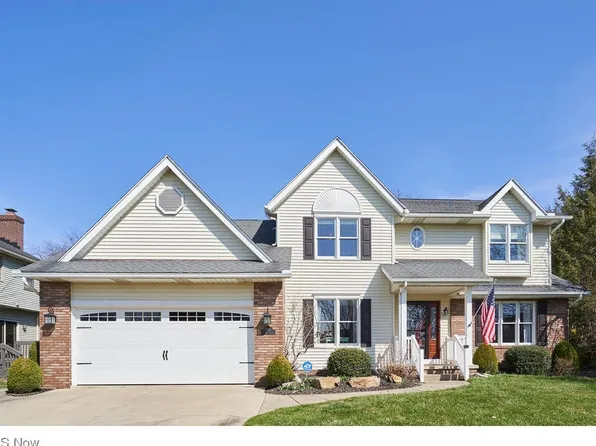 752 Lynnes Cv, Wadsworth, OH 44281