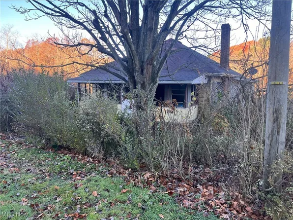 6938 Wardell Hollow Rd SE, Uhrichsville, OH 44683