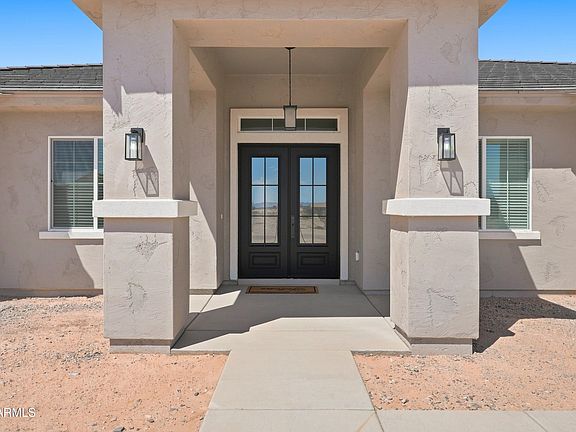 4th image of 35382 W ESTES Way