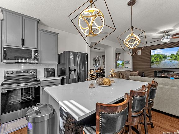 4th image of 7019 Palomino Bay