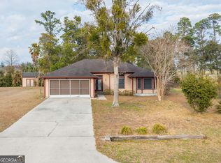 77 Cinnamon Teal Dr, Woodbine, GA 31569