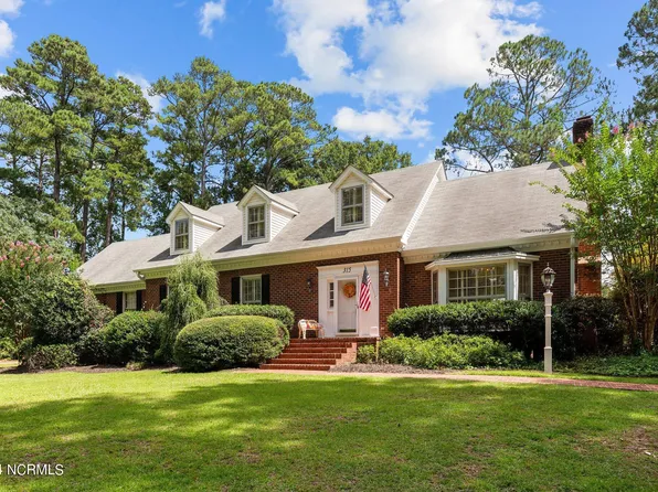 315 Oxford Road, Greenville, NC 27858