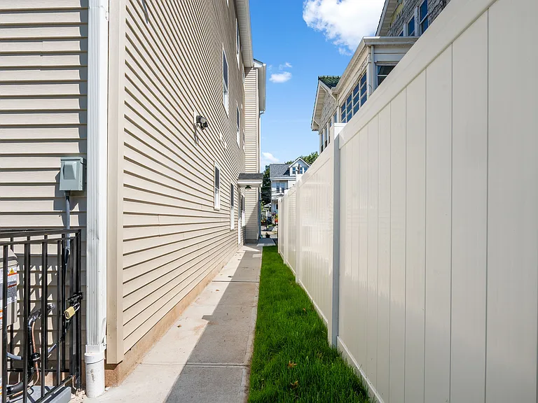 50 Bock Ave #1 — Photo 32