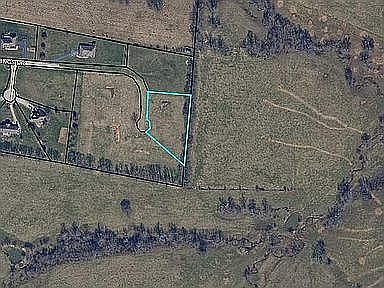 5th image of 149 Crystal Springs Dr