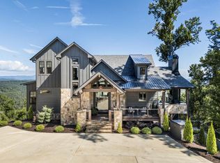 462 Overlook Dr, Blue Ridge, GA 30513