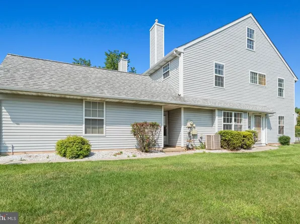155 Dawn Dr, Lansdale, PA 19446