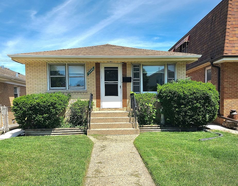 1st image of 7723 Leclaire Ave