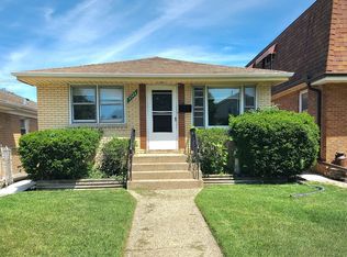 7723 Leclaire Ave, Burbank, IL 60459