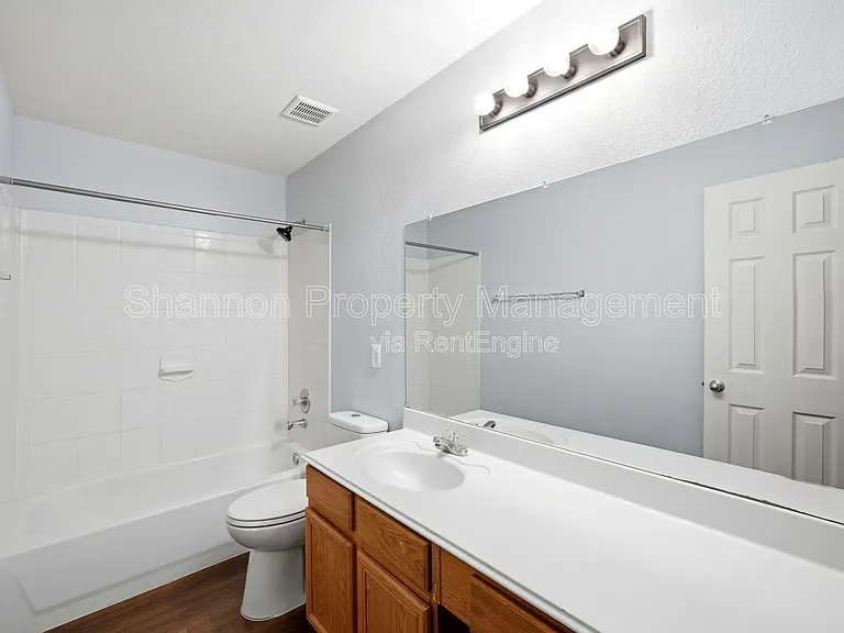 8010 Singing Sonnet Ln — Photo 21