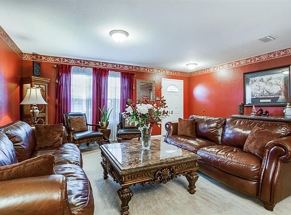 5th image of 4512 Willow Rock Ln