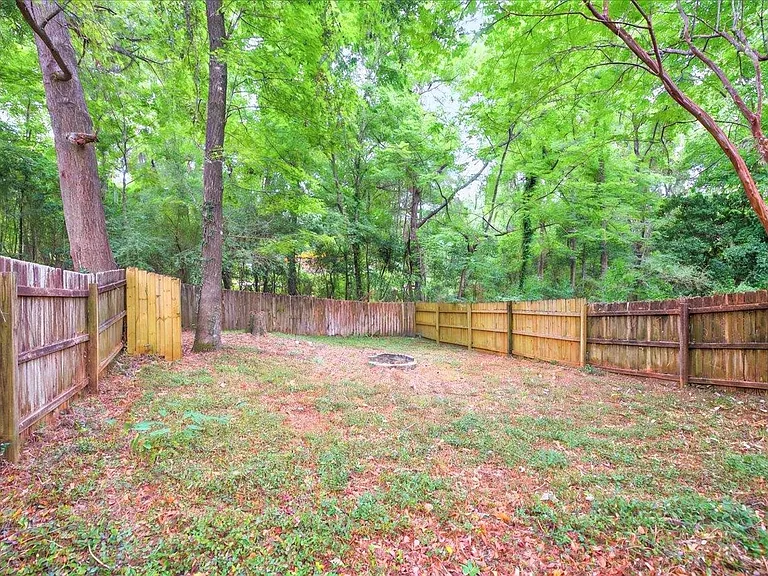 3001 Oak Park Ct #A — Photo 41