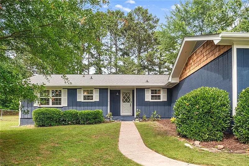 2362 Three Bars Dr photo 1