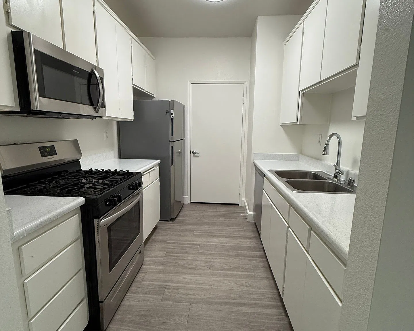 Northpoint Apartments at CSUN — Photo 1
